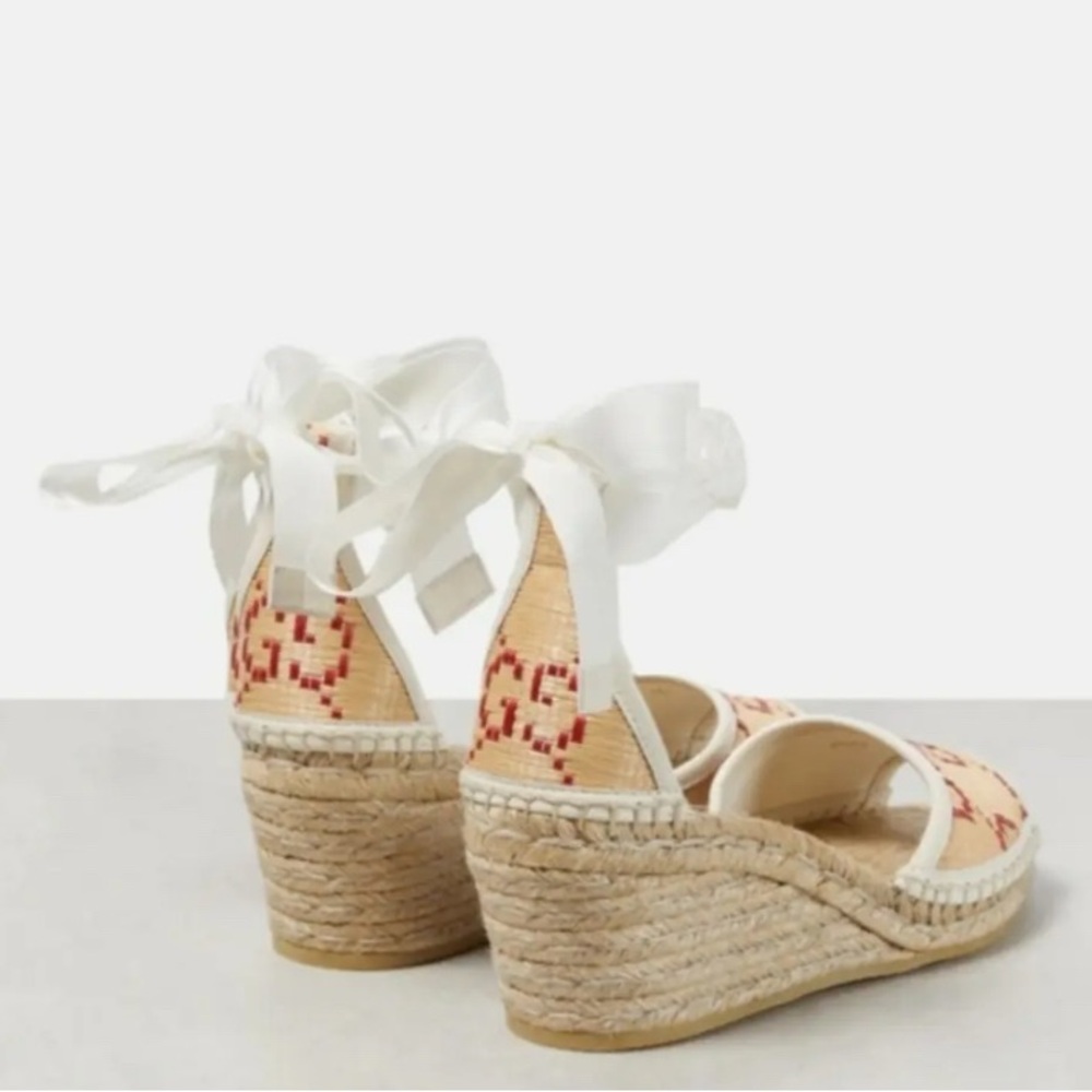 Gucci Women's Cloth Espadrilles - White and Tan - Picture 8 of 12